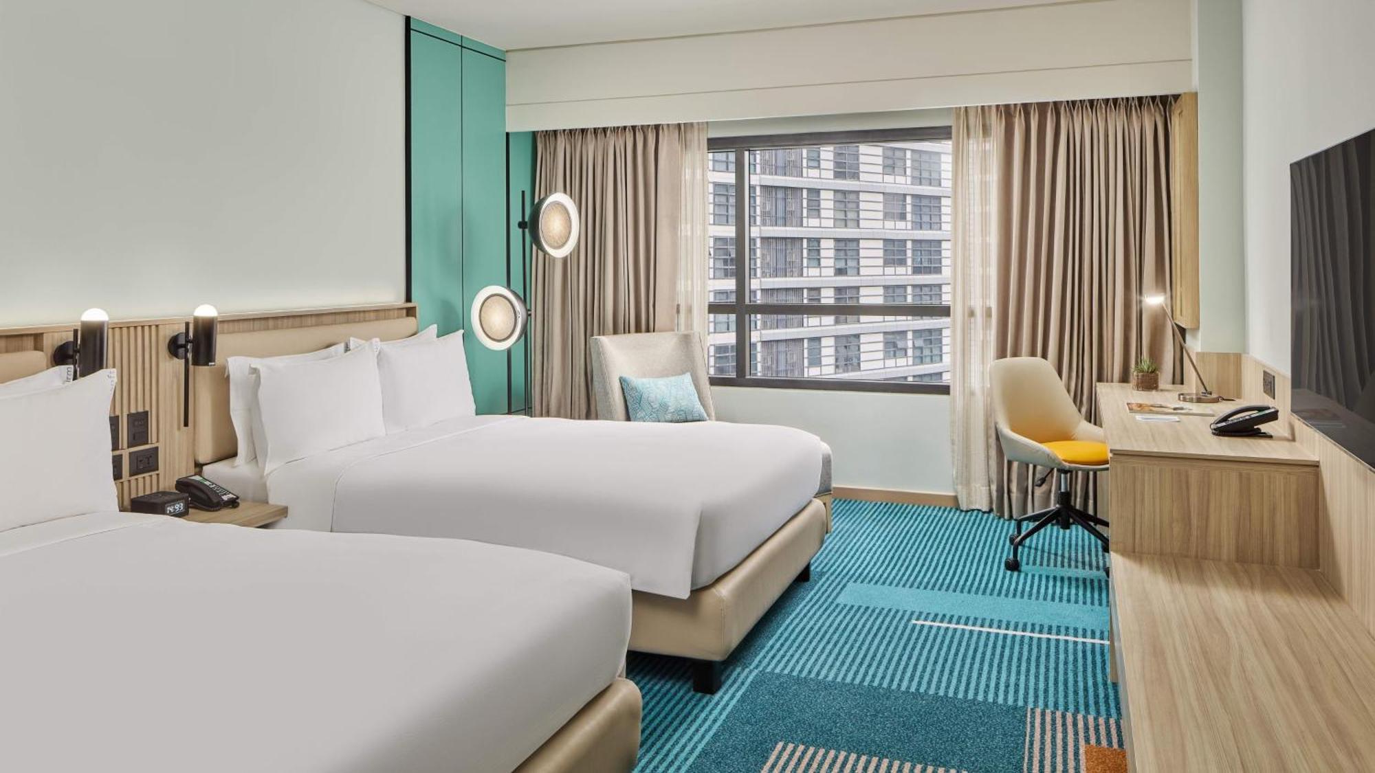 Holiday Inn & Suites Makati By Ihg Makati City Extérieur photo